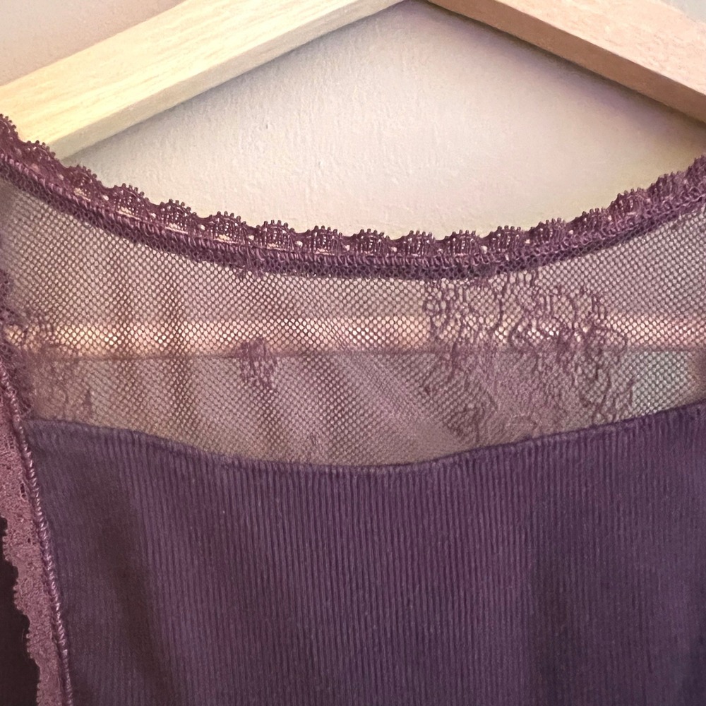 American Eagle Purple Ribbed Lace Trim Tank Top Sheer Back Womens Large Y2K - Picture 4 of 8